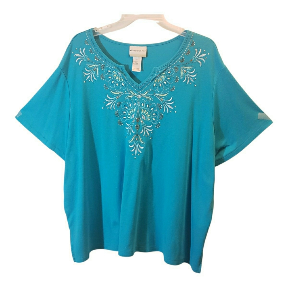 Alfred Dunner 3X green Blouse baddazed neckline short sleeves. 7039